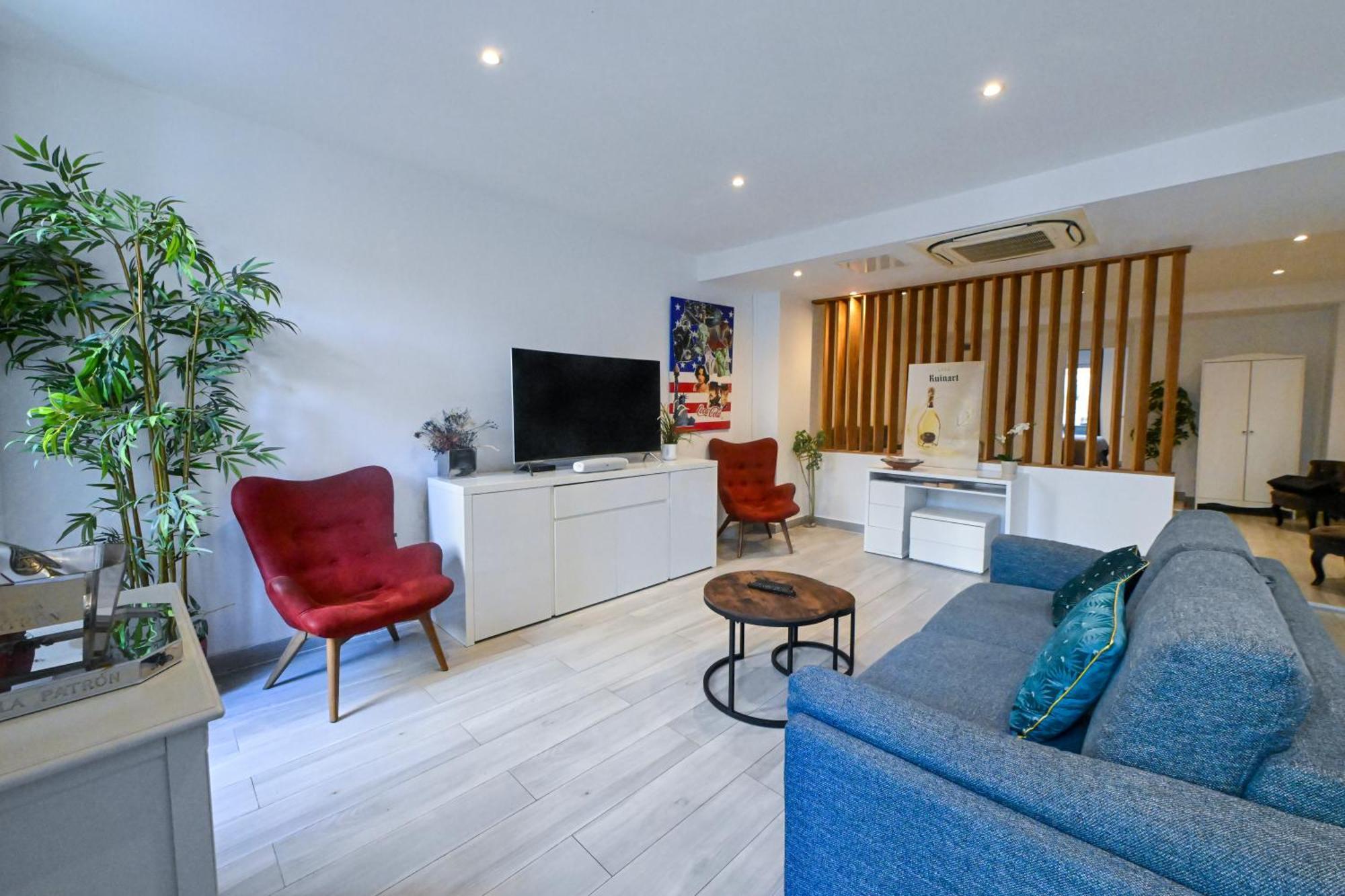 Apartment Loft Place Massena Avec Terrasse *